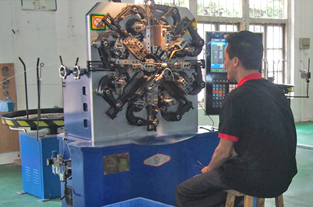 ���Կ���ȫ�Զ����ɻ�